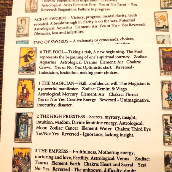 One of a kind Destiny Tarot deck and guide in decoupaged box - Picture 4 of 6